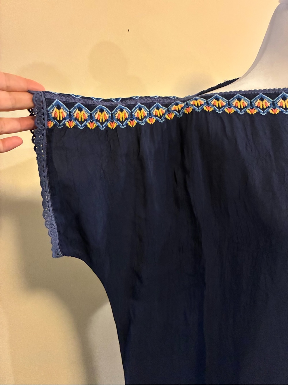 Johnny Was Navy Tropical Embroidered Maxi Dress size Medium - Picture 5 of 14